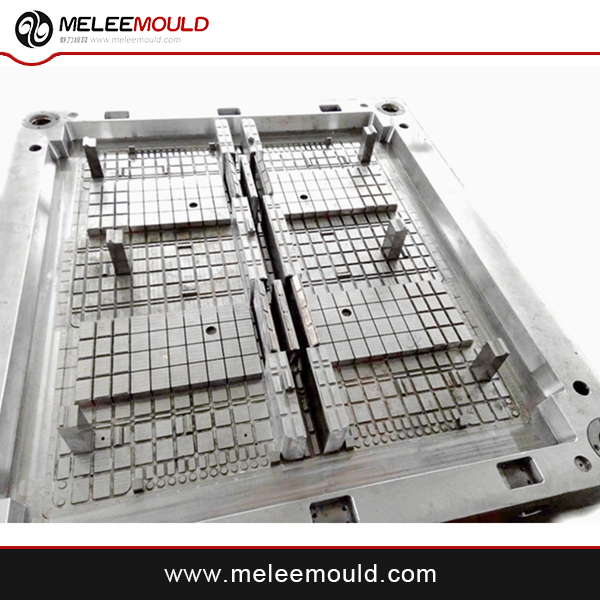 Melee Plastic Injection Pallet Mould