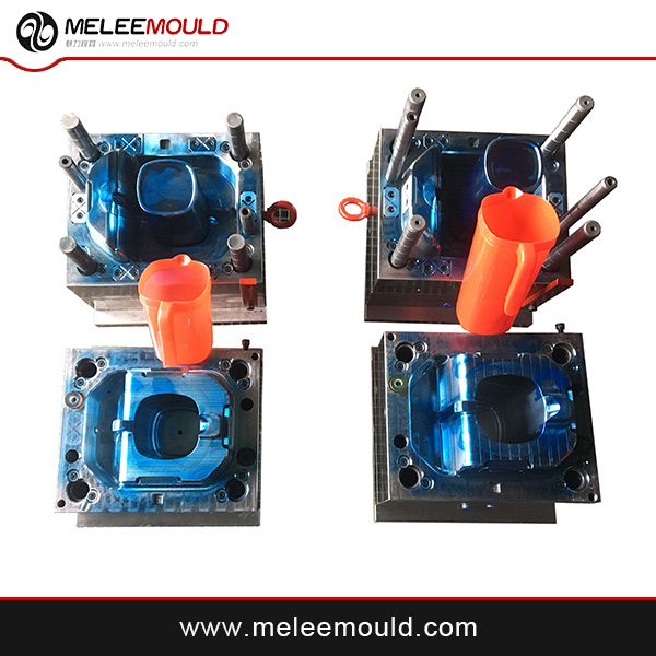 Plastic Commodity Mould