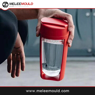 Melee New Style assorted colors plastic bottle